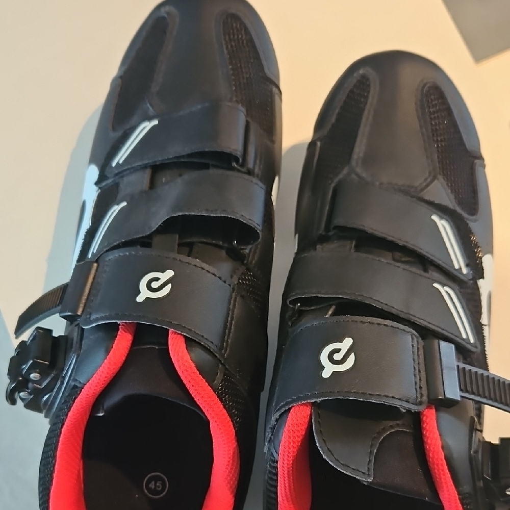 Peleton cycle shoes